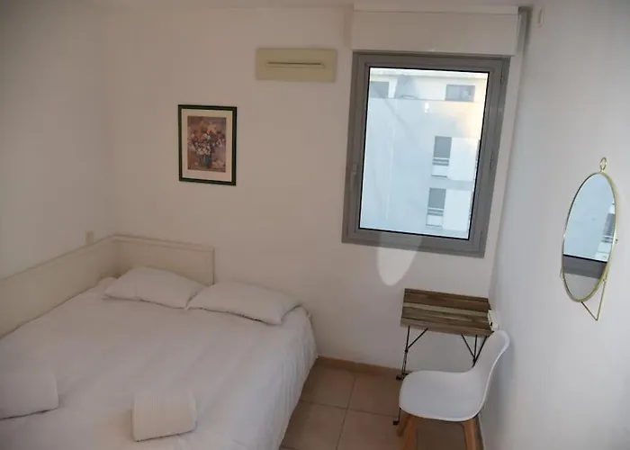 Proche Montpellier, T3, 2 Chambres, Parking, Tram * Кастельно-ле-Лез