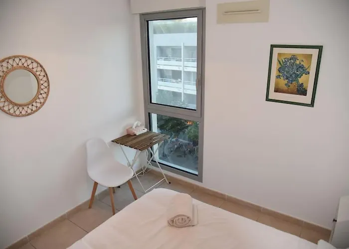 Proche Montpellier, T3, 2 Chambres, Parking, Tram *